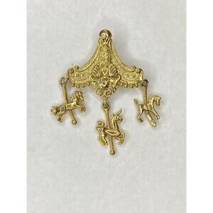 Vintage Filigree Carousel Horses Brooch Pin